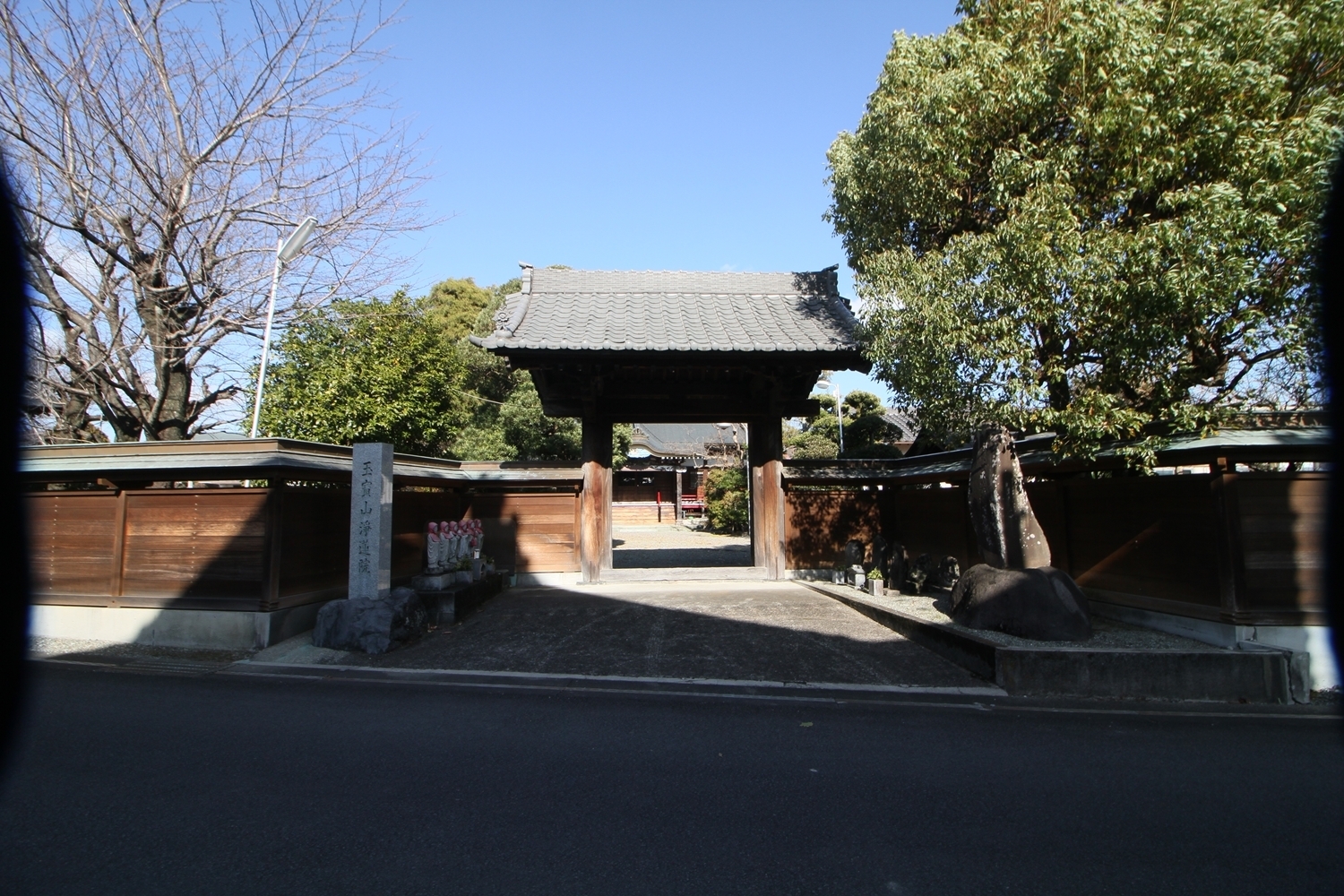 浄蓮院の石仏 ＜神奈川県足柄上郡松田町＞: 石仏探訪